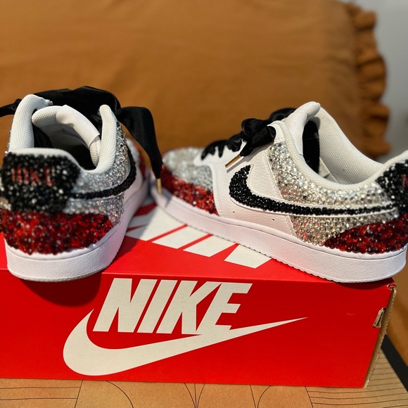 Custom Rhinestone Nike Court - Picture 3 of 5